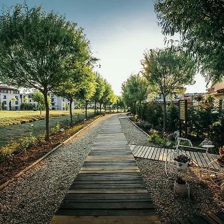 Апартаменты Green Life Beach 4